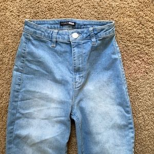 Fashion Nova Flare Pants Size 5